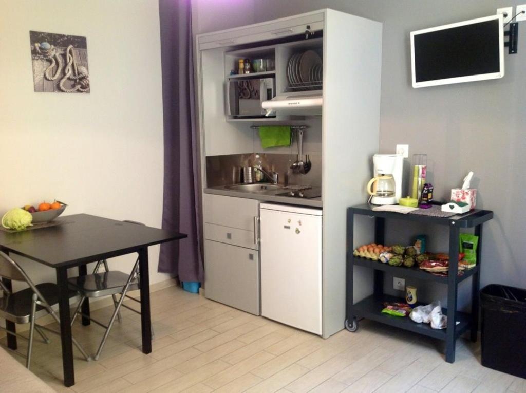 Mistral Appartements 포르-생-루이-뒤-론 외부 사진