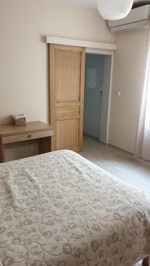Mistral Appartements 포르-생-루이-뒤-론 외부 사진