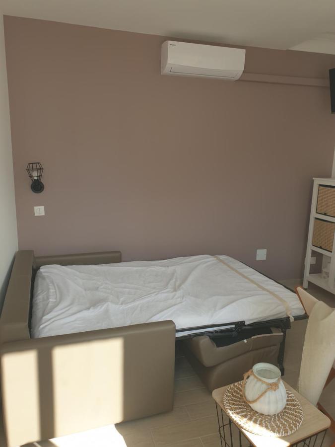 Mistral Appartements 포르-생-루이-뒤-론 외부 사진